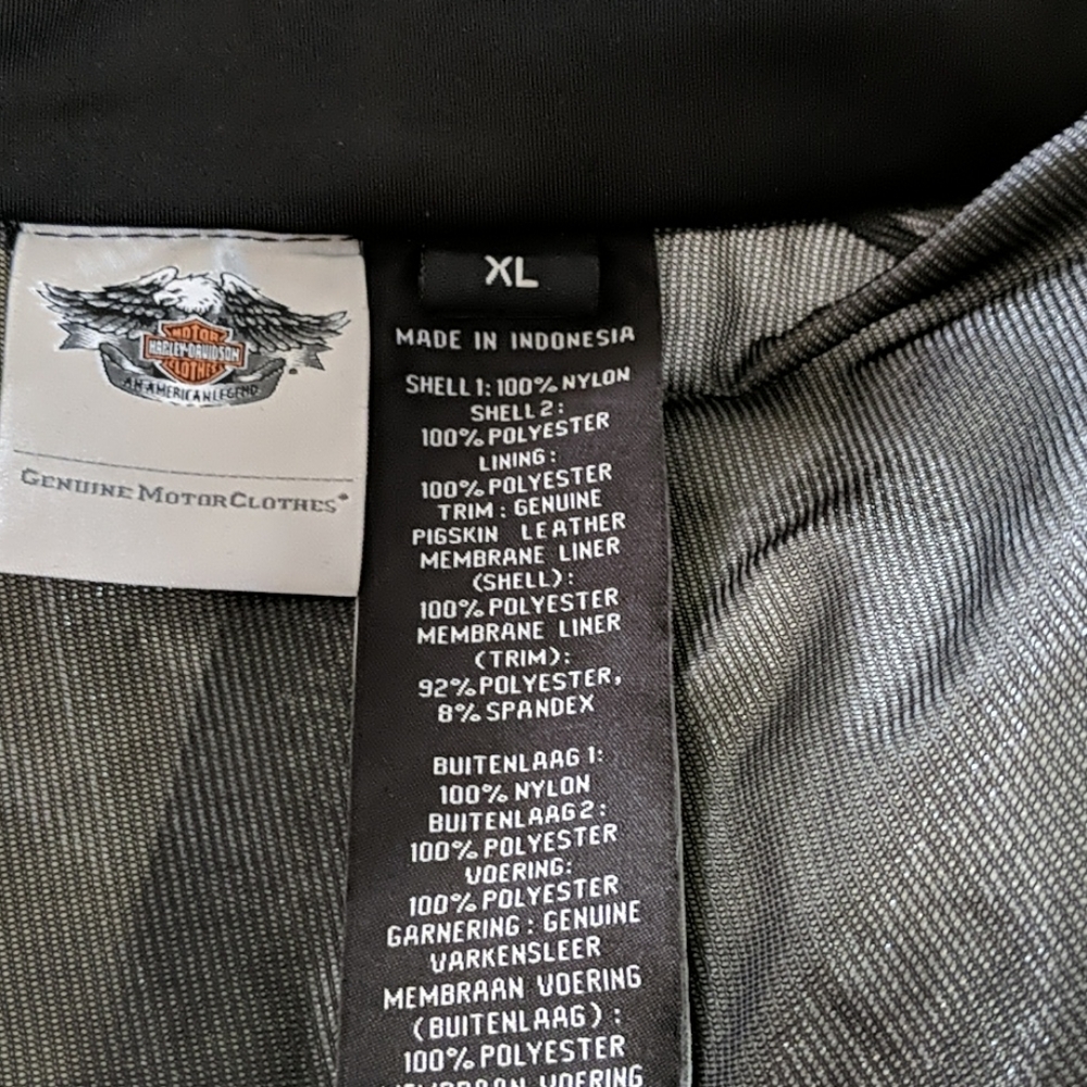 Harley Davidson Riding Jacket - Picture 7 of 9